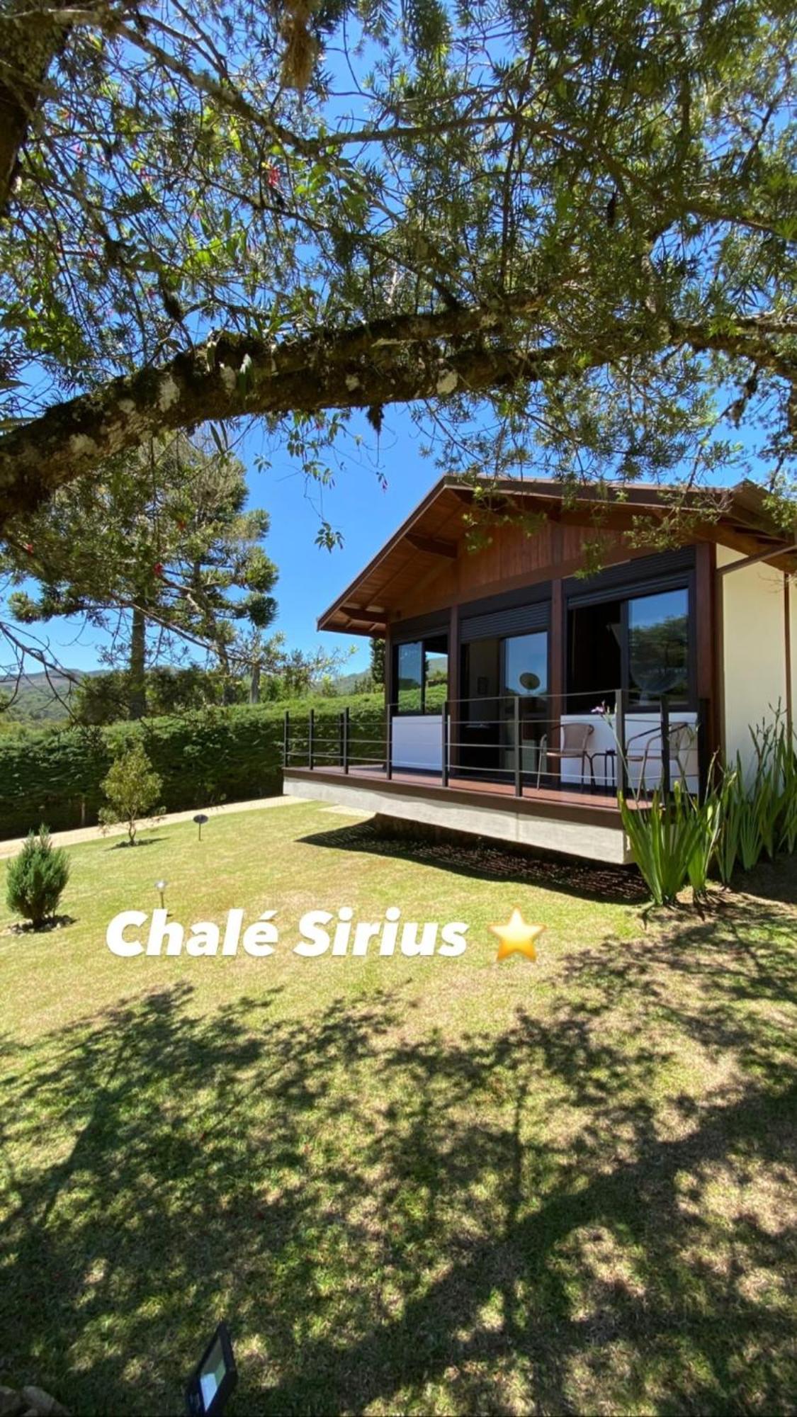 Chales Cinco Estrelas 蒙特韦尔迪 外观 照片